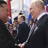 Ce sommet exceptionnel pourrait déboucher, selon Washington, sur un accord de vente d'armes pour soutenir l'offensive russe en Ukraine.
